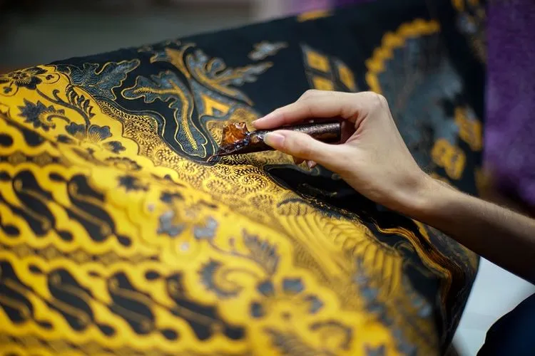 5 Teknik Cetak Batik dan Kelebihannya Masing-Masing. Udah Tahu Belum?