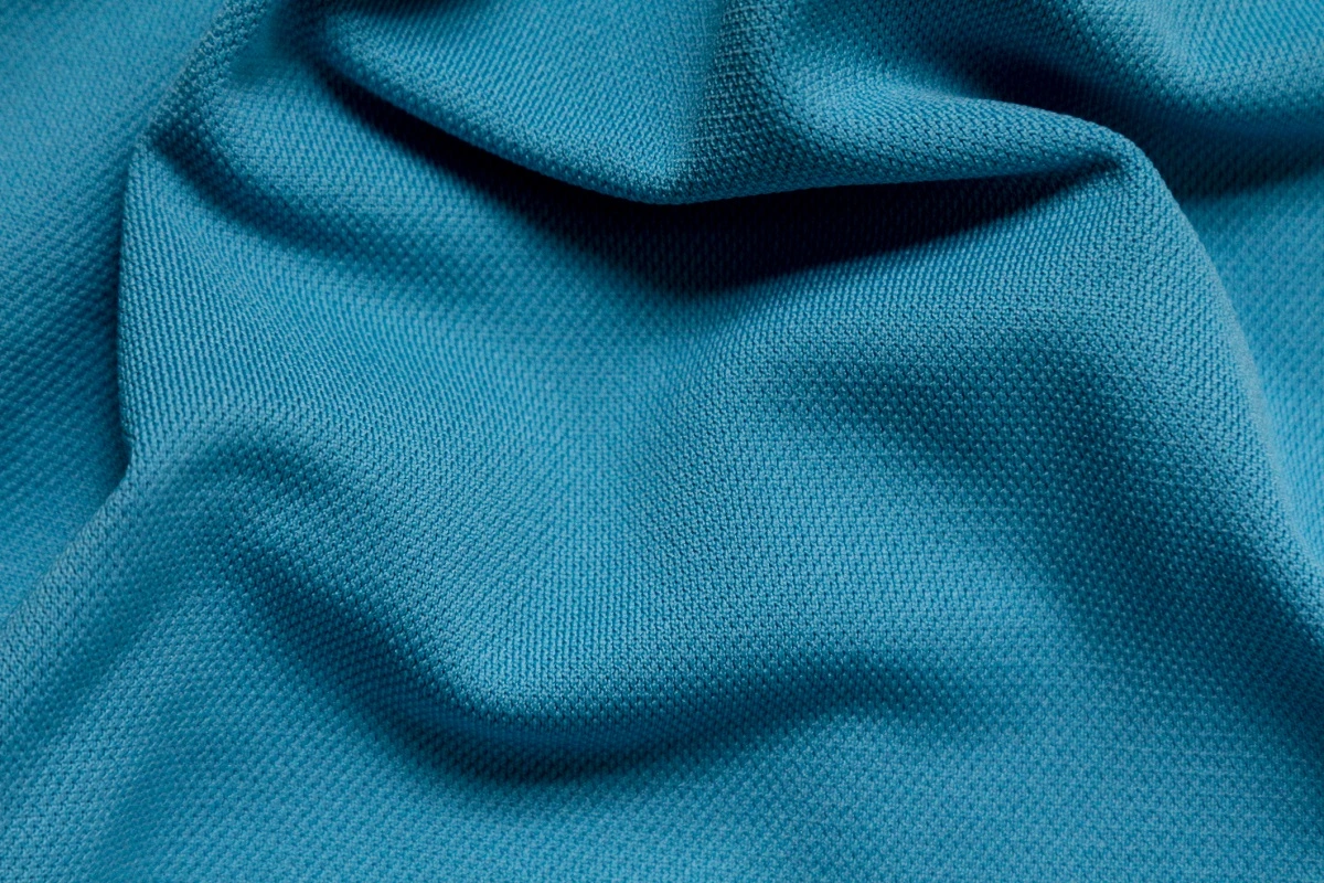 ciri ciri kain polyester