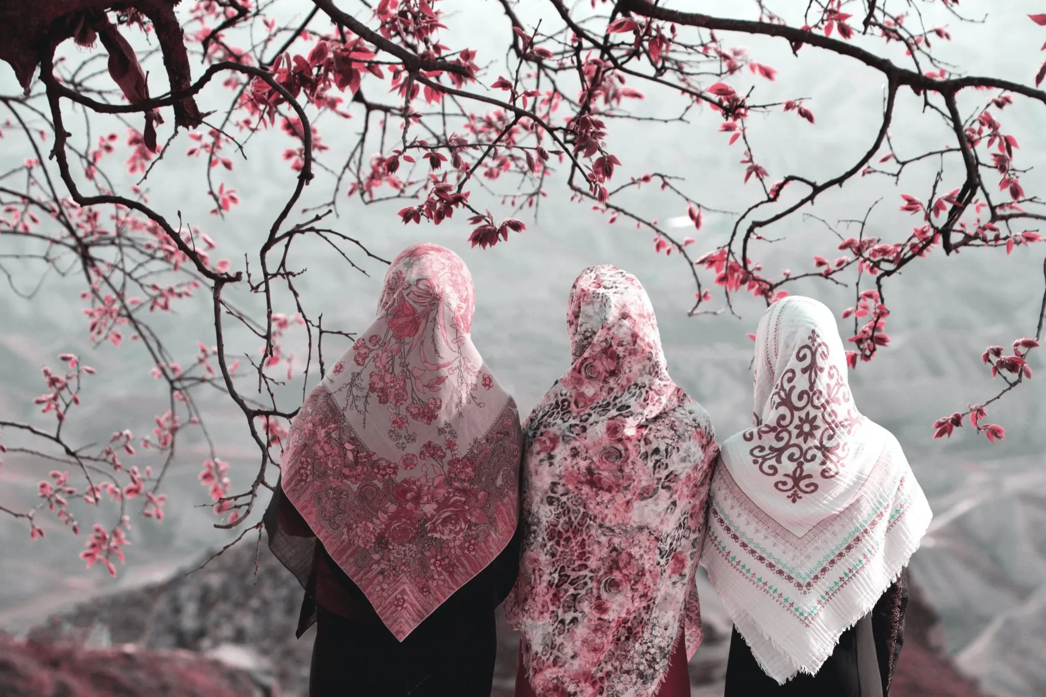 Cara Desain Kerudung Sendiri. Ternyata Nggak Susah Loh!