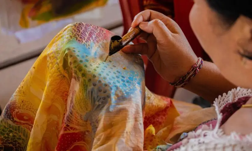 Cara Membuat Pola Batik Pada Kain. Bisa Sendiri Loh!