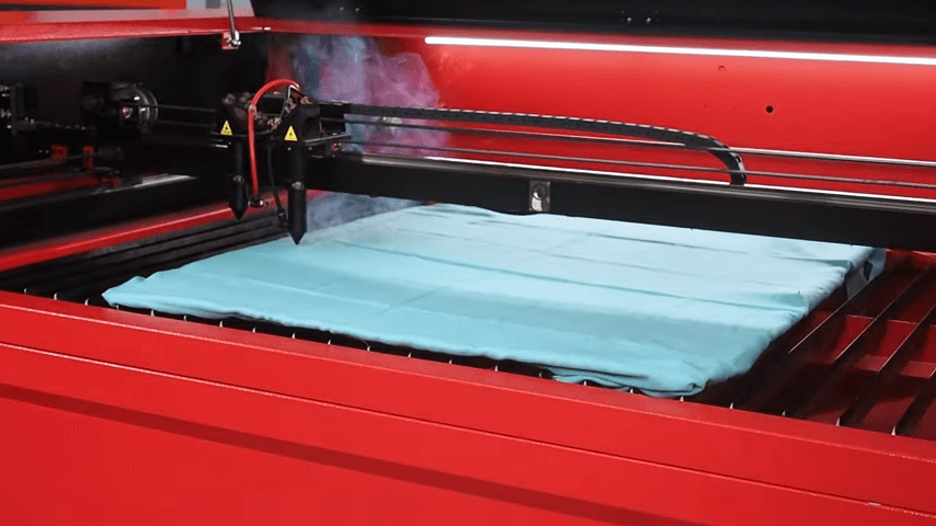 mesin laser cutting tekstil