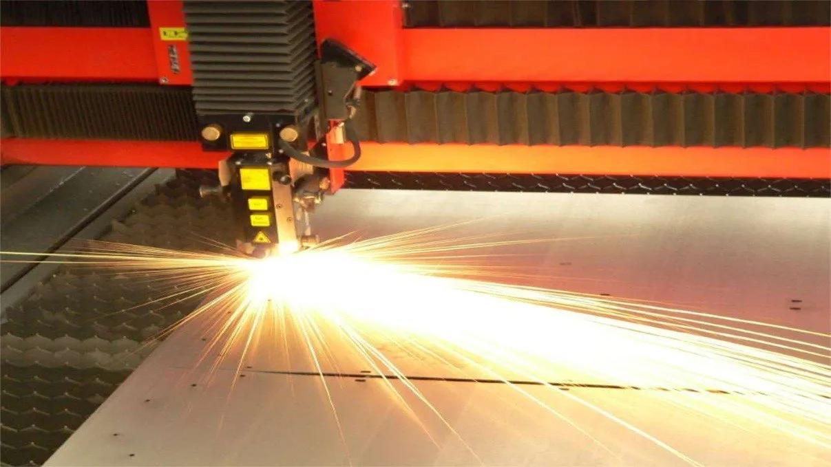 mesin laser cutting